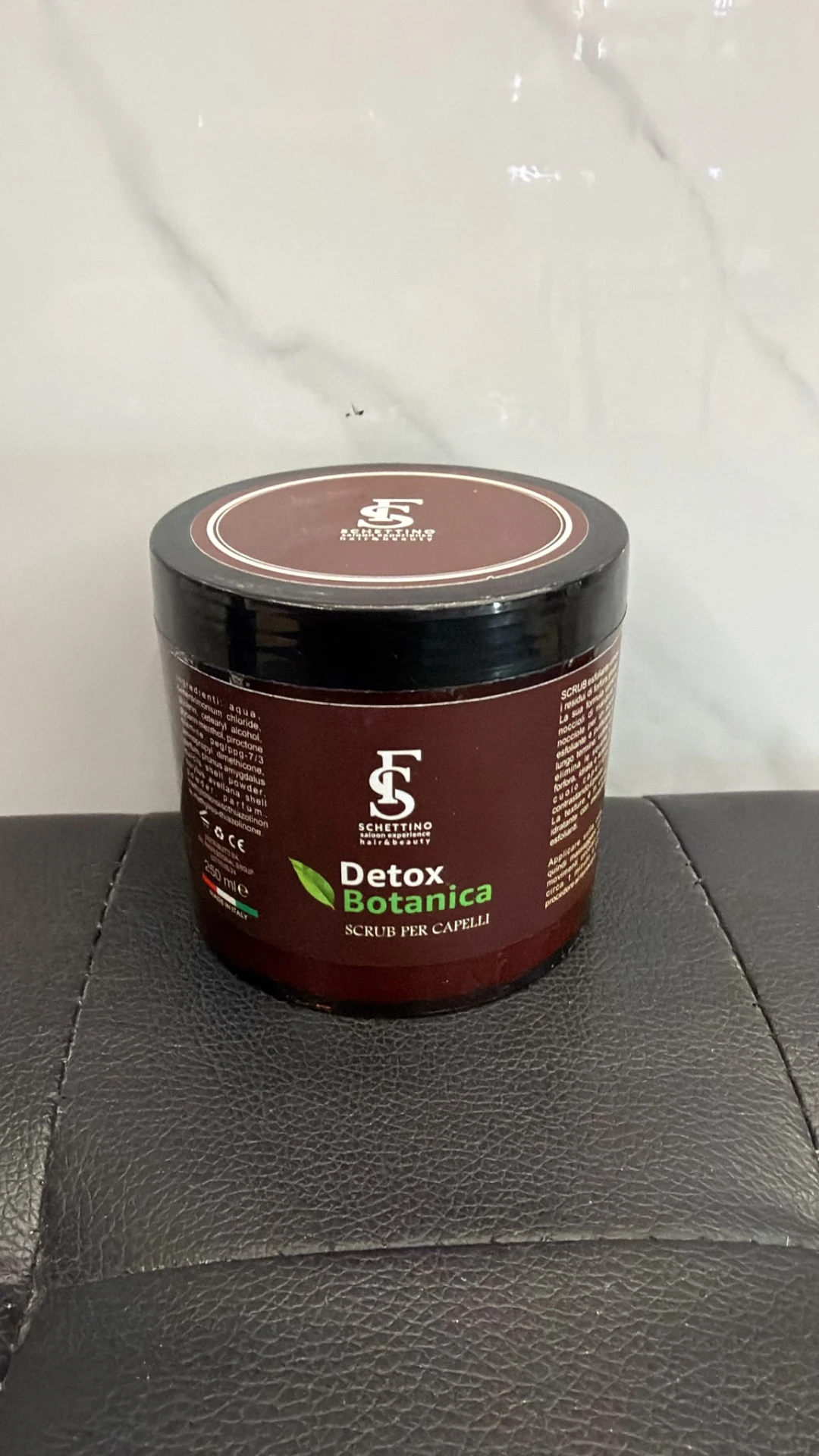 Detox Botanica Scrub — Scrub per capelli · 250 ml Schettino Saloon Experience