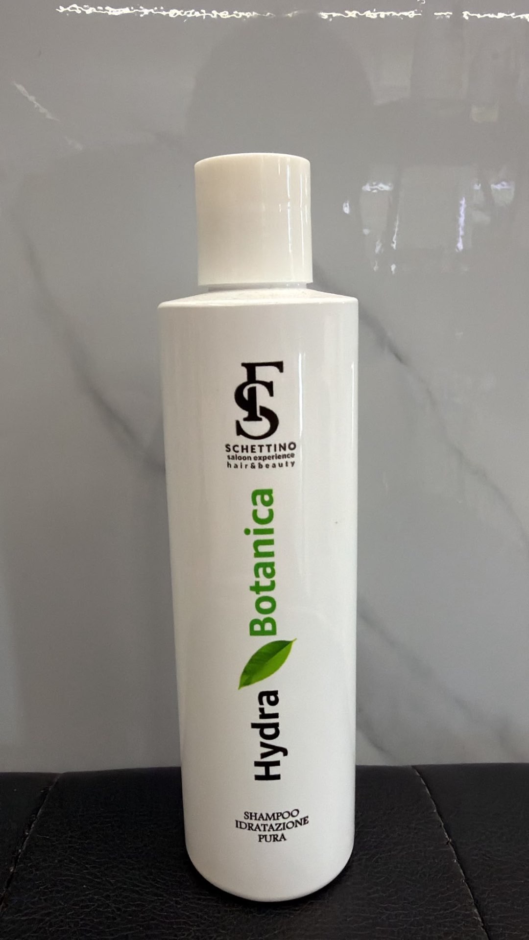 Hydra Botanica Shampoo — Idratazione pura Schettino Saloon Experience